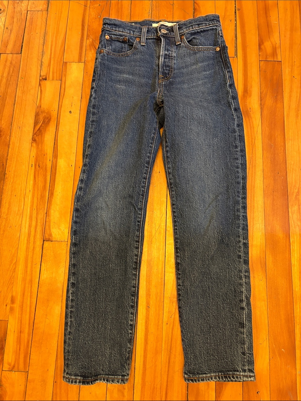 Signature by Levi Strauss Women's Straight-Leg Jeans in Dark Blue Wash